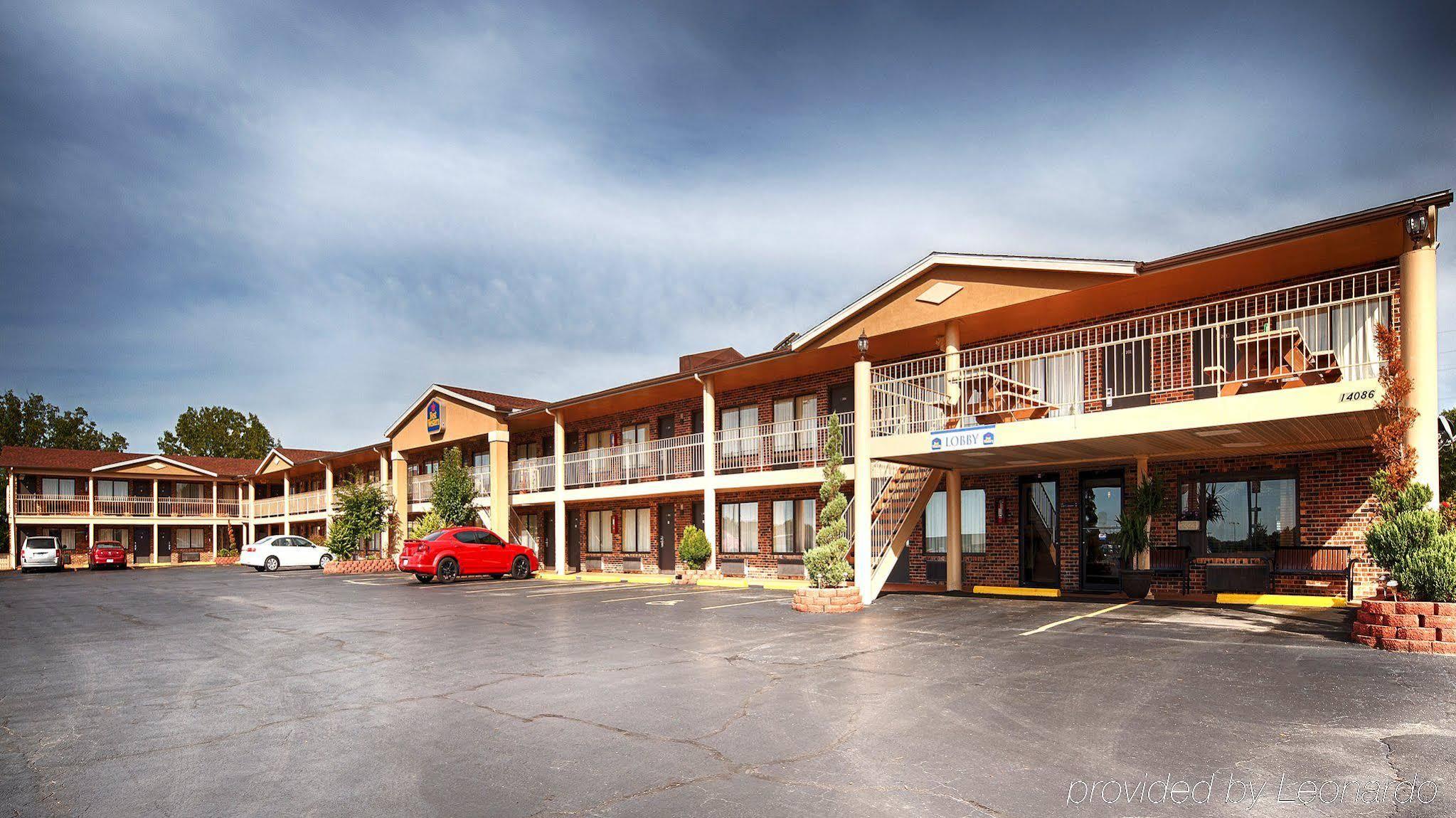 Best Western Montis Inn St. Robert Buitenkant foto