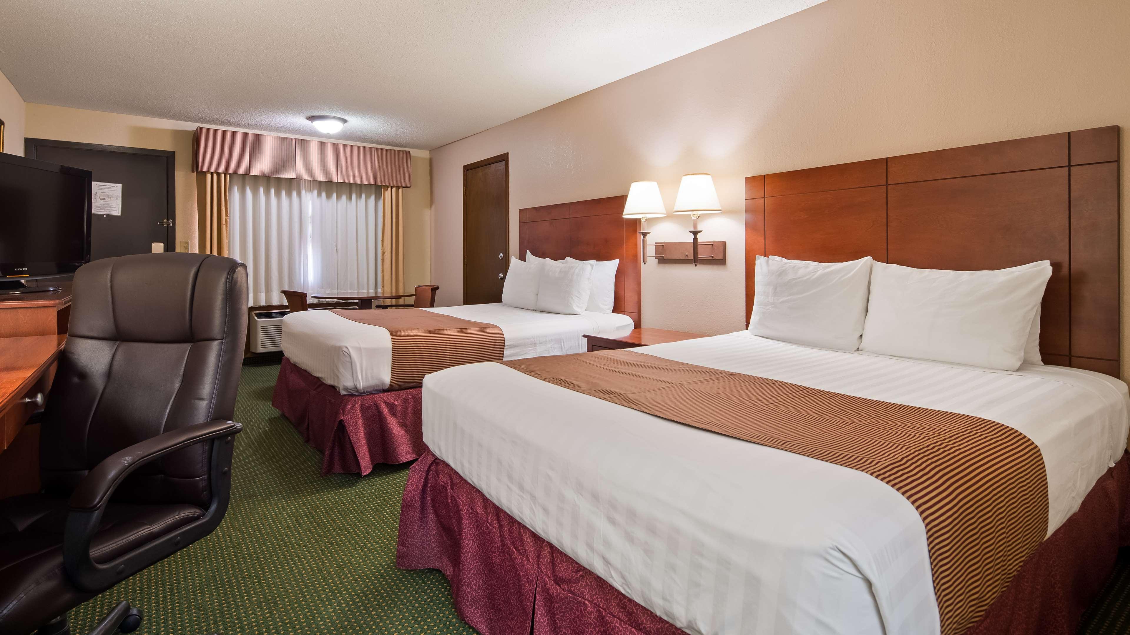 Best Western Montis Inn St. Robert Buitenkant foto