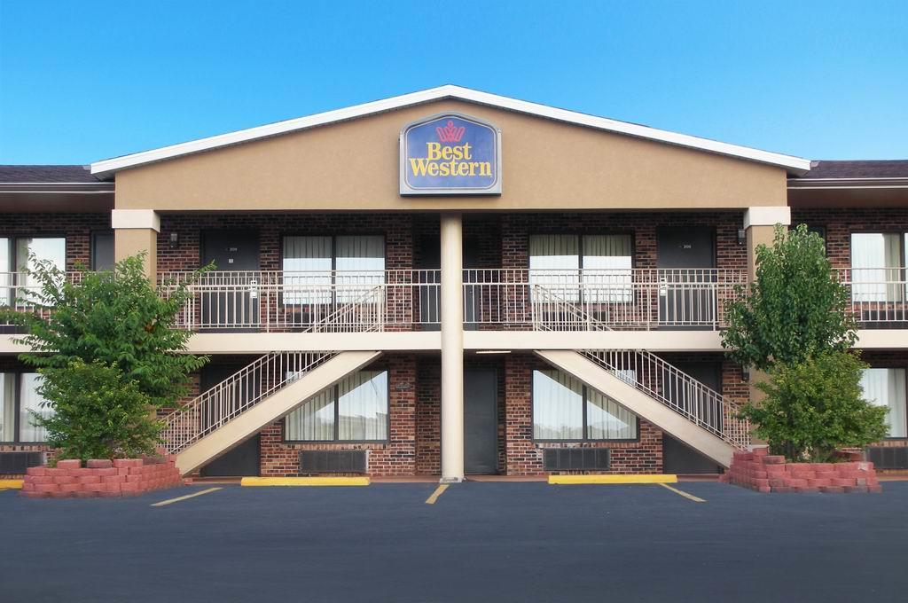 Best Western Montis Inn St. Robert Buitenkant foto